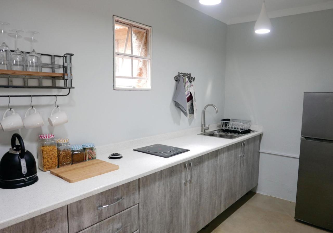 Waterside Cottages & Villas - Self Catering Gaborone Extérieur photo