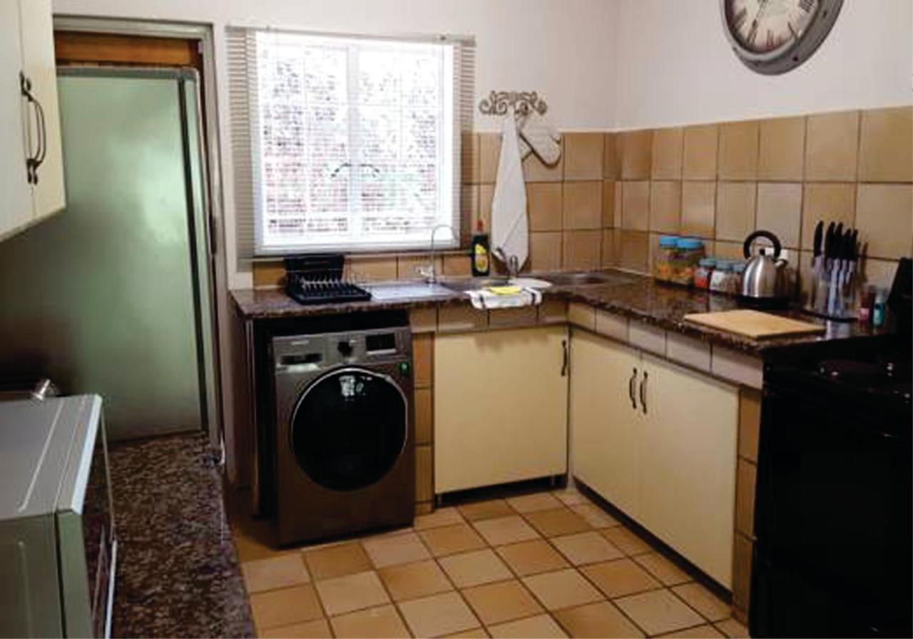 Waterside Cottages & Villas - Self Catering Gaborone Extérieur photo